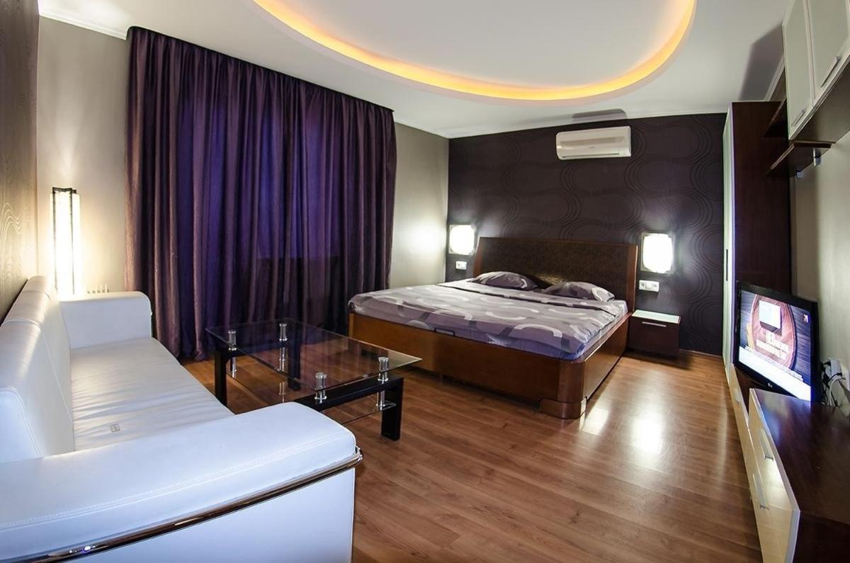 Home Apartments Kiev Dış mekan fotoğraf